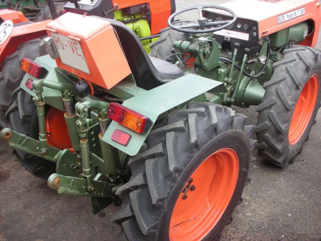 Tractor BJR 30cv